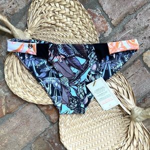 🌺☀️ MAAJI ☀️🌺 TROPICAL REVERSIBLE BIKINI SWIM BOTTOM